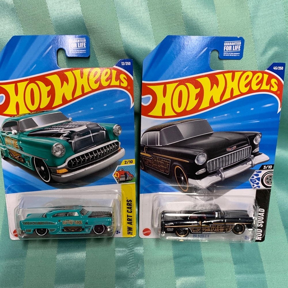 Hot Rods Classic Car Hot Wheels - Teal and Black